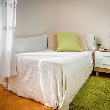 Private Accommodation Milisa Gostinjska kuća