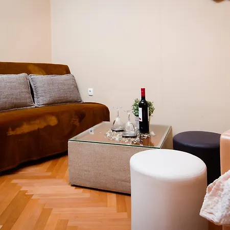 Private Accommodation Milisa Pensjonat