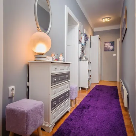 Gasthuis Private Accommodation Milisa *